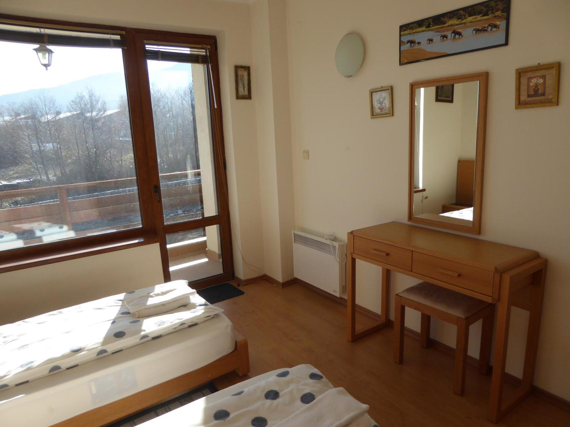 Cedar Lodge 4 Self-Catered Apartment Banszko Kültér fotó